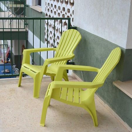 Apartamento En Benicasim Con Piscina Appartement Benicàssim Buitenkant foto